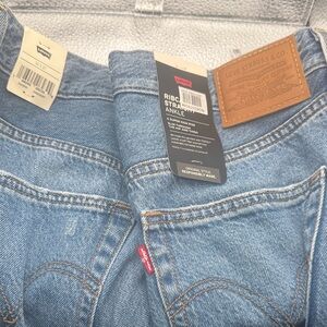 Levi's Women's Light Blue Ankle Jeans